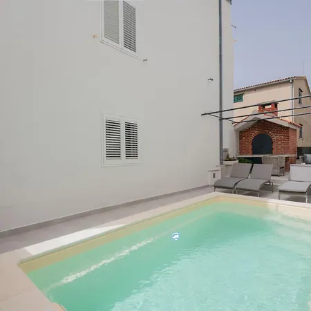 Family Marita Apartment