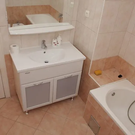 Family Marita Apartment *